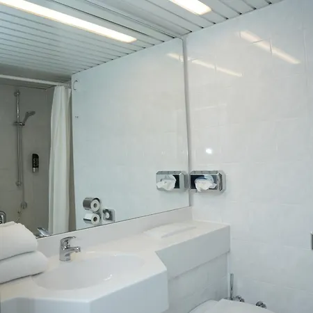 Weber Hotel